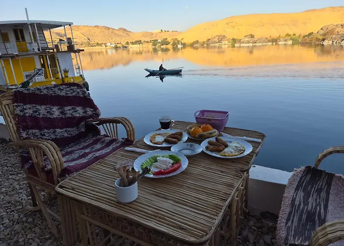 Hotel Nile Bride Asuán