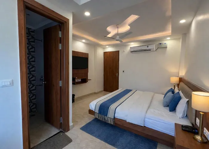 Sitara Premium Hotel Dhakad Gold, Near Lakshman Jhula Rishikesh