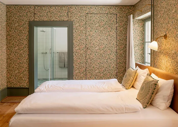 Kultur-Gästehaus Villa Sonnenberg Lenzburg