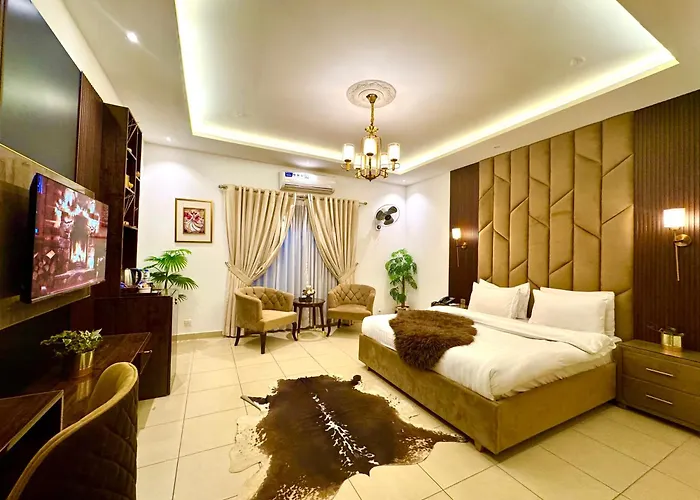 Grand Berkshire Signature Hotel Operated By Berkshire Hotels & Resorts Uk Islamabad