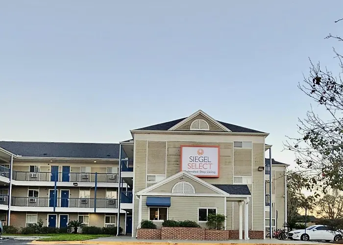 Siegel Select Orange Park Hotel