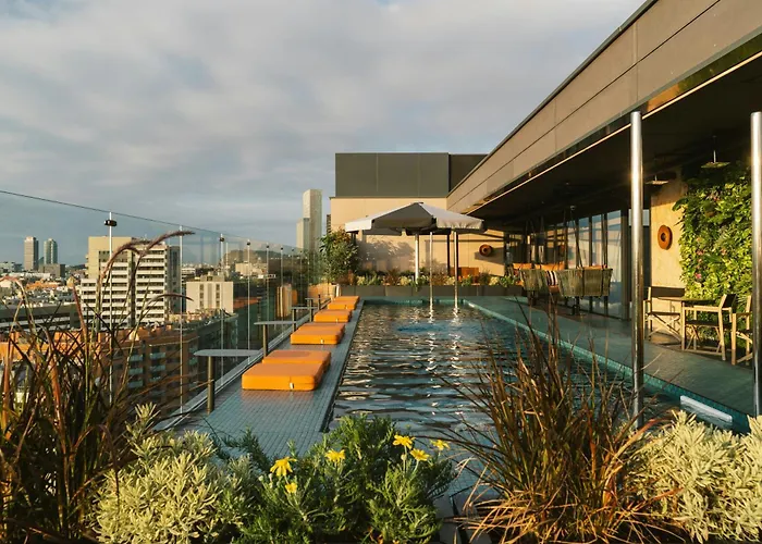 The Social Hub Barcelona Poblenou Extended Stay