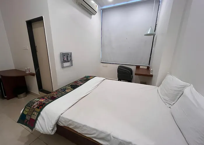 Hotel Golden Leaf Nagpur