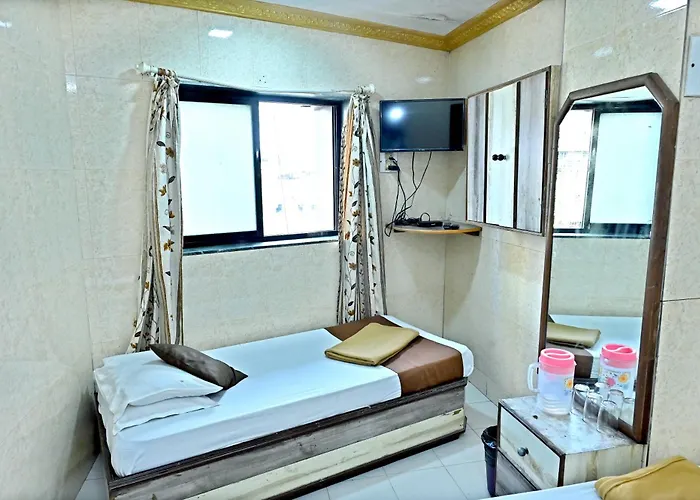 Hotel Ajanta Mumbai