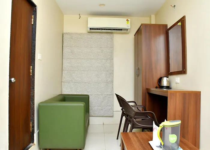 Raj Gharana Hotel Raipur 