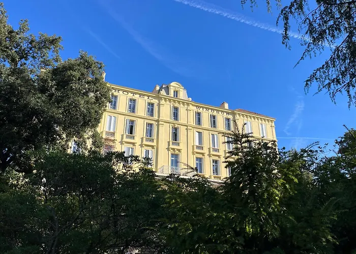 Hôtel-résidence-Windsor Cannes