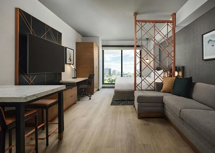 Apiary Hotel Belleview Station Denver