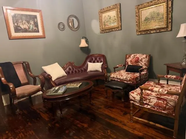Hotel Ivanhoe Ferndale