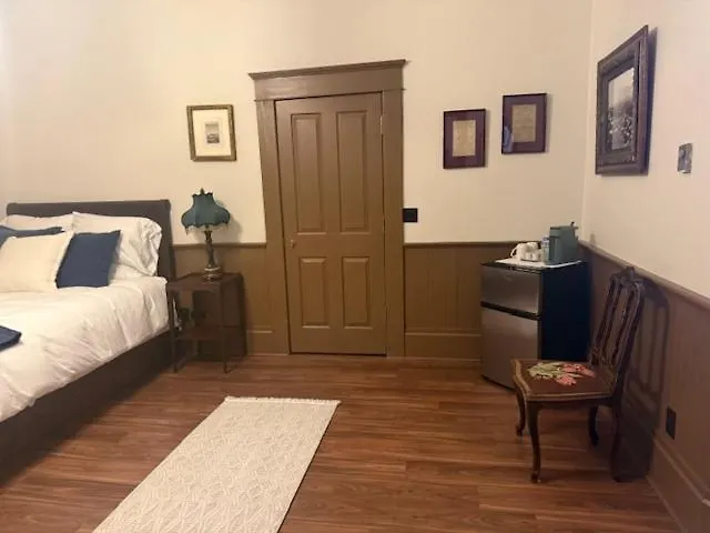 Hotel Ivanhoe Ferndale