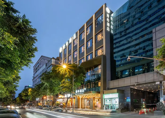 Chengdu Chunxi Taikoo Li Manxin Hotel
