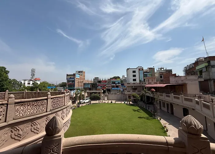 Virasat Haveli Hotel Varanasi