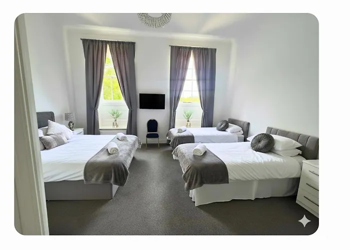 Manor Park Country House Swansea