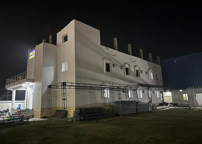 Paras Garden Varanasi