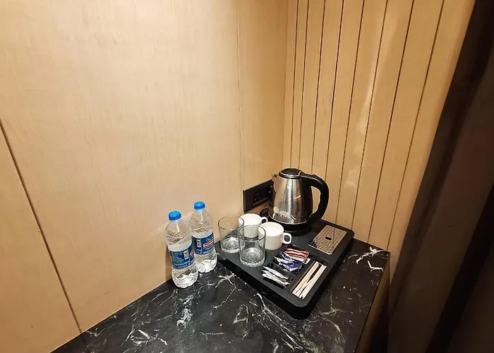 Hotel Tilak, Mp Nagar, Bhopal