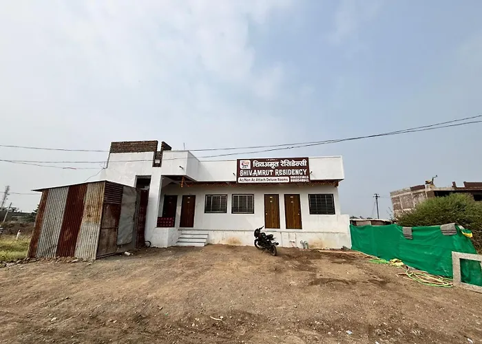 Shiv Amrut Residency Ellora Hotel