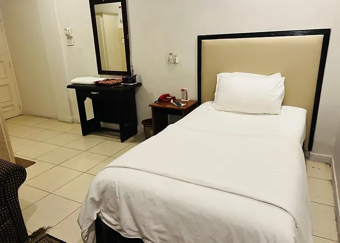 Amin Hotel Peshawar