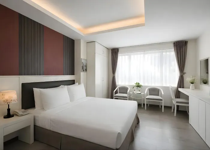 Asian Ruby Center Point Hotel - Near Nguyen Hue Street Ho Chi Minh-stad