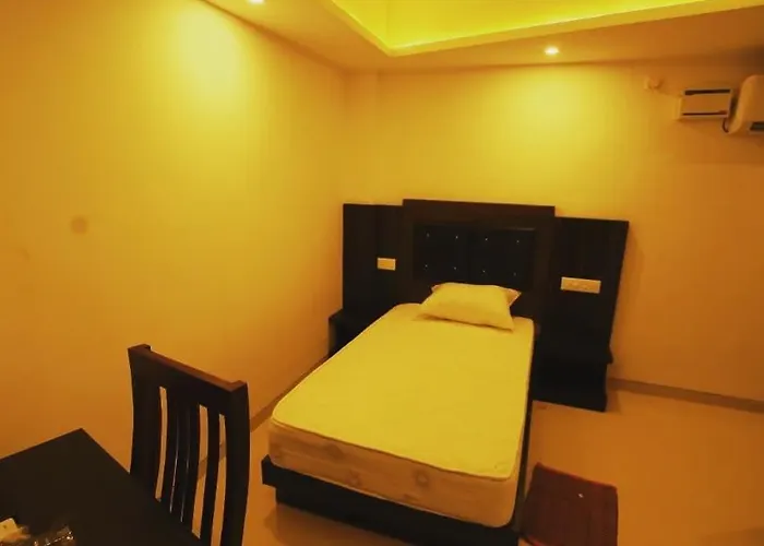 Vinayaka Regency Hotel Thiruvananthapuram
