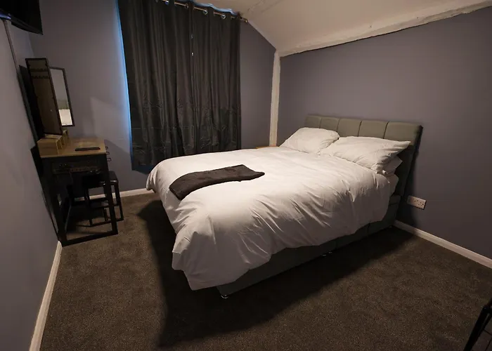 Monk And Tipster Hotel Towcester