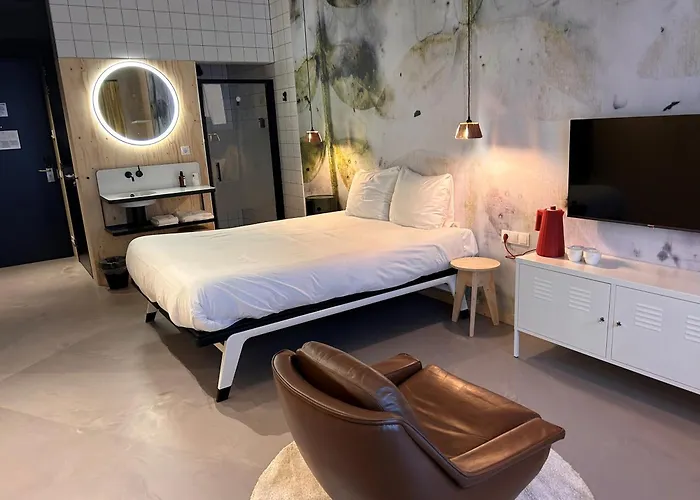 Moloko At De Melkhal - Just A Room - Digital Key By Sms Enschede