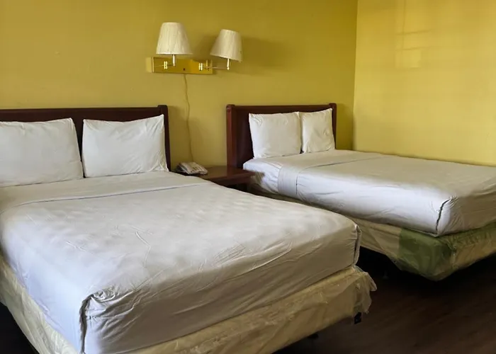 Evergreen Plaza Inn Metairie