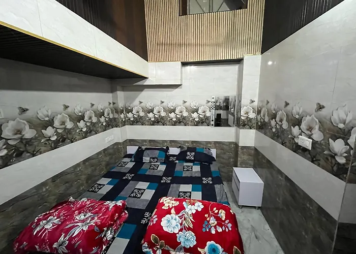 Guru Nanak Devji Yatri Niwas Hotel Amritsar
