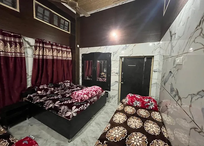 Guru Nanak Devji Yatri Niwas Hotel Amritsar