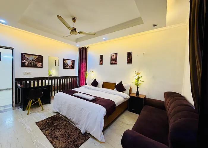 The White Orchid- Near Noida City Center