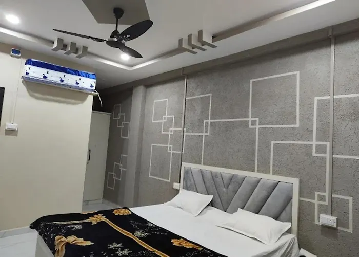 Malti Palace Sagar 