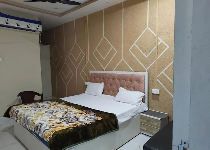 Malti Palace Sagar 