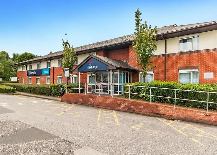 Travelodge Manchester Birch M62 Eastbound Middleton 