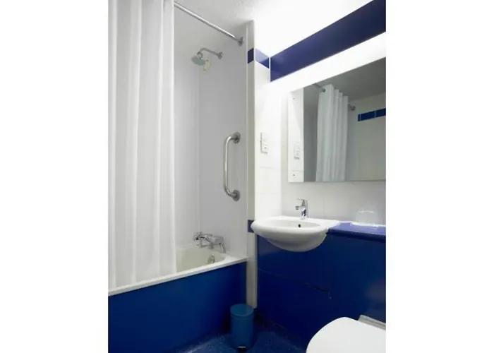 Travelodge Shrewsbury Battlefield