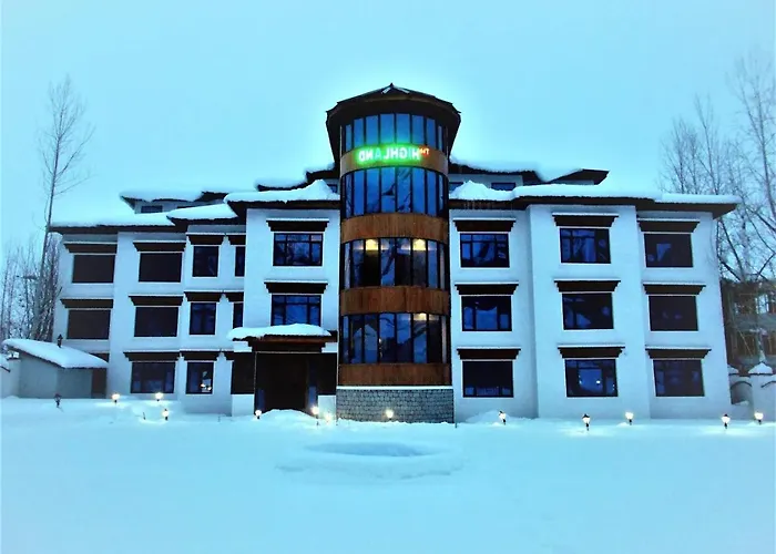 Highland Mountain Resort & Spa Kargil