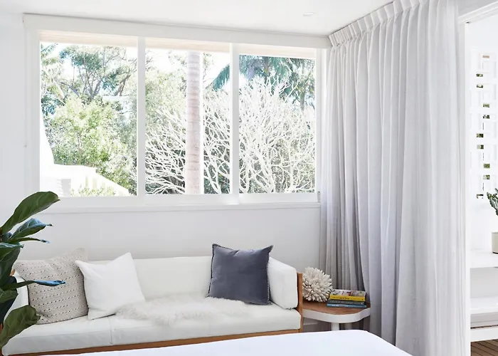 Bask & Stow I Luxe Guesthouse Byron Bay