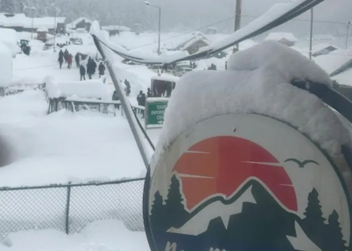 Hotel New Mount View Gulmarg