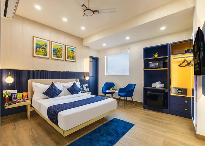 The Pratiq Neo - Meera Bagh New Delhi