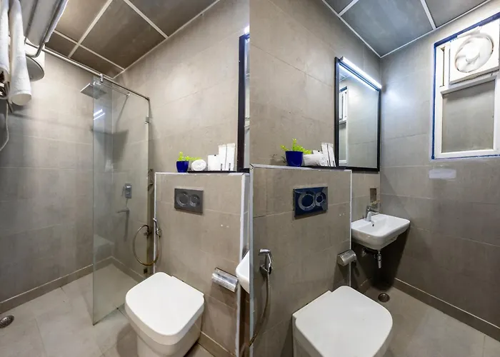 The Pratiq Neo - Meera Bagh New Delhi