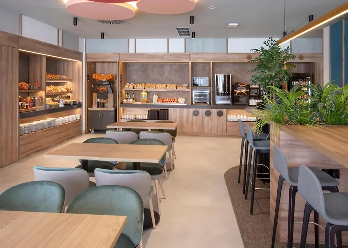 B&B HOTEL Madrid Vallecas La Gavia