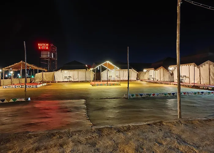 White Rann Camp Hotel Dhordo