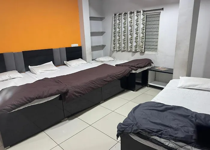Hotel Tara Palace Near Mahakal Mandir Ujjain