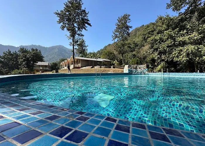 High Bank Himalayan Retreat Hotel Shivpuri 