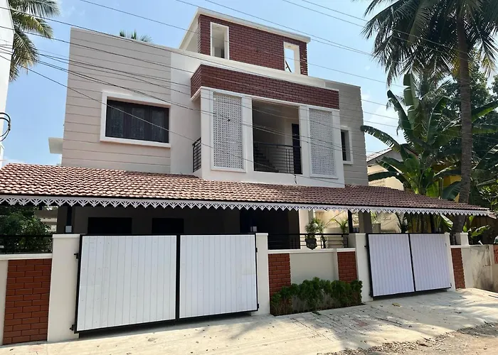 Raj Nivas Hotel Mayiladuthurai