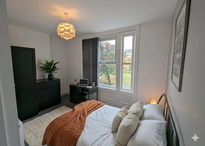 Summerhill Sunderland Business Stay 6 Private Ensuite Rooms
