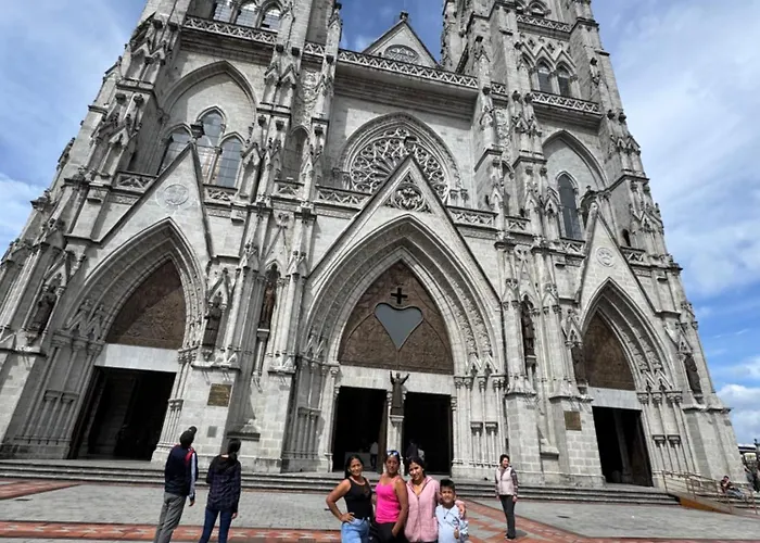 Hostal Marín Central - Quito