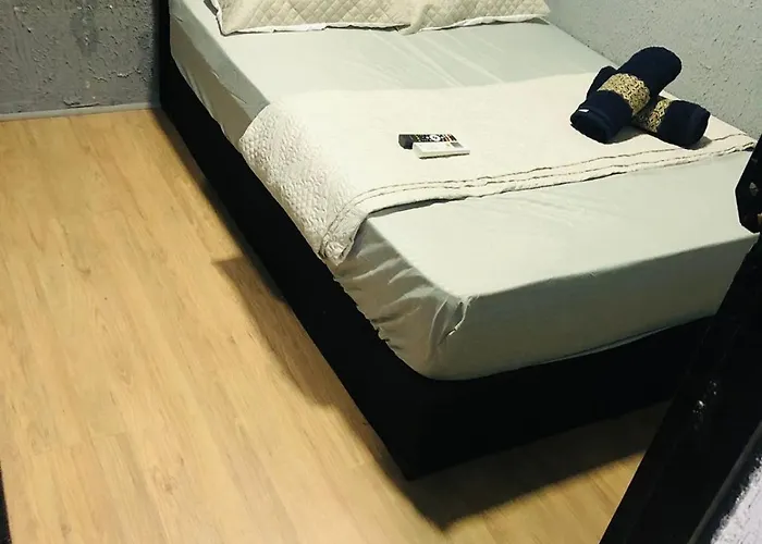 Firmh Hostel Guarulhos