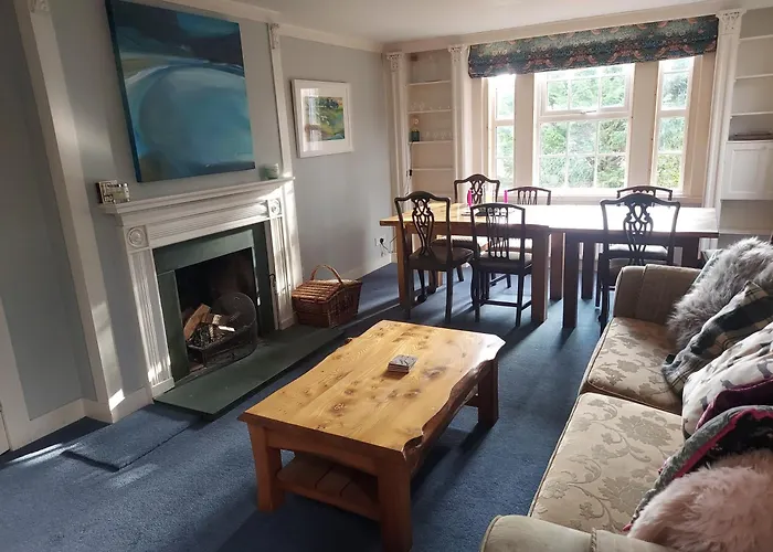 Hawks Nest Bed & Breakfast Selkirk
