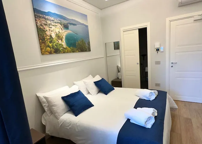 A Casa Tua Hotel Nápoly
