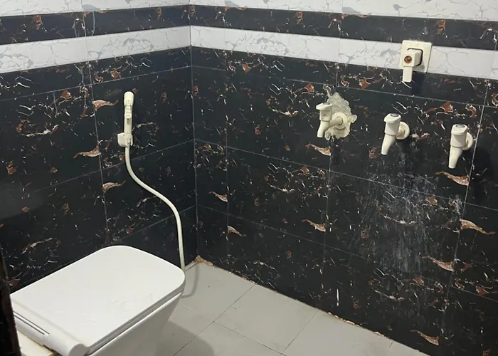 Keshav Kunj Hotel Vrindavan