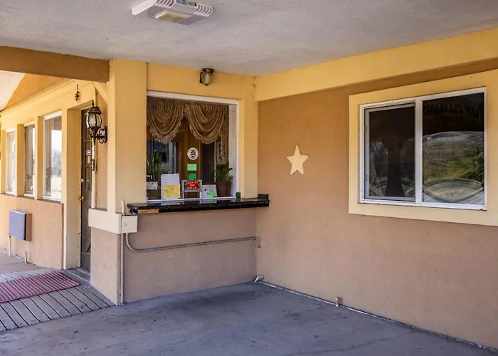 Western Inn By Capital O Cleburne Tx