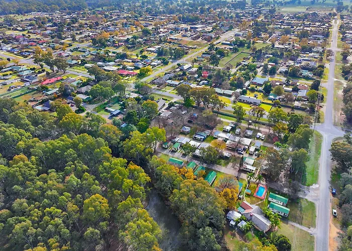 Howlong Caravan Park